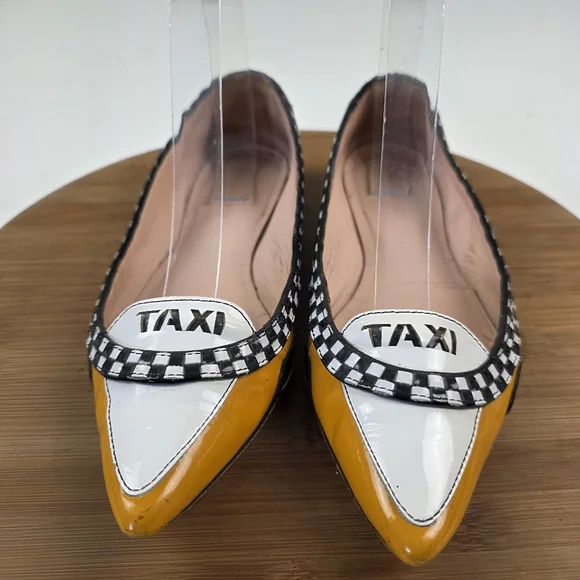 Kate Spade Yellow and White Taxi Flats - Picture 3 of 14